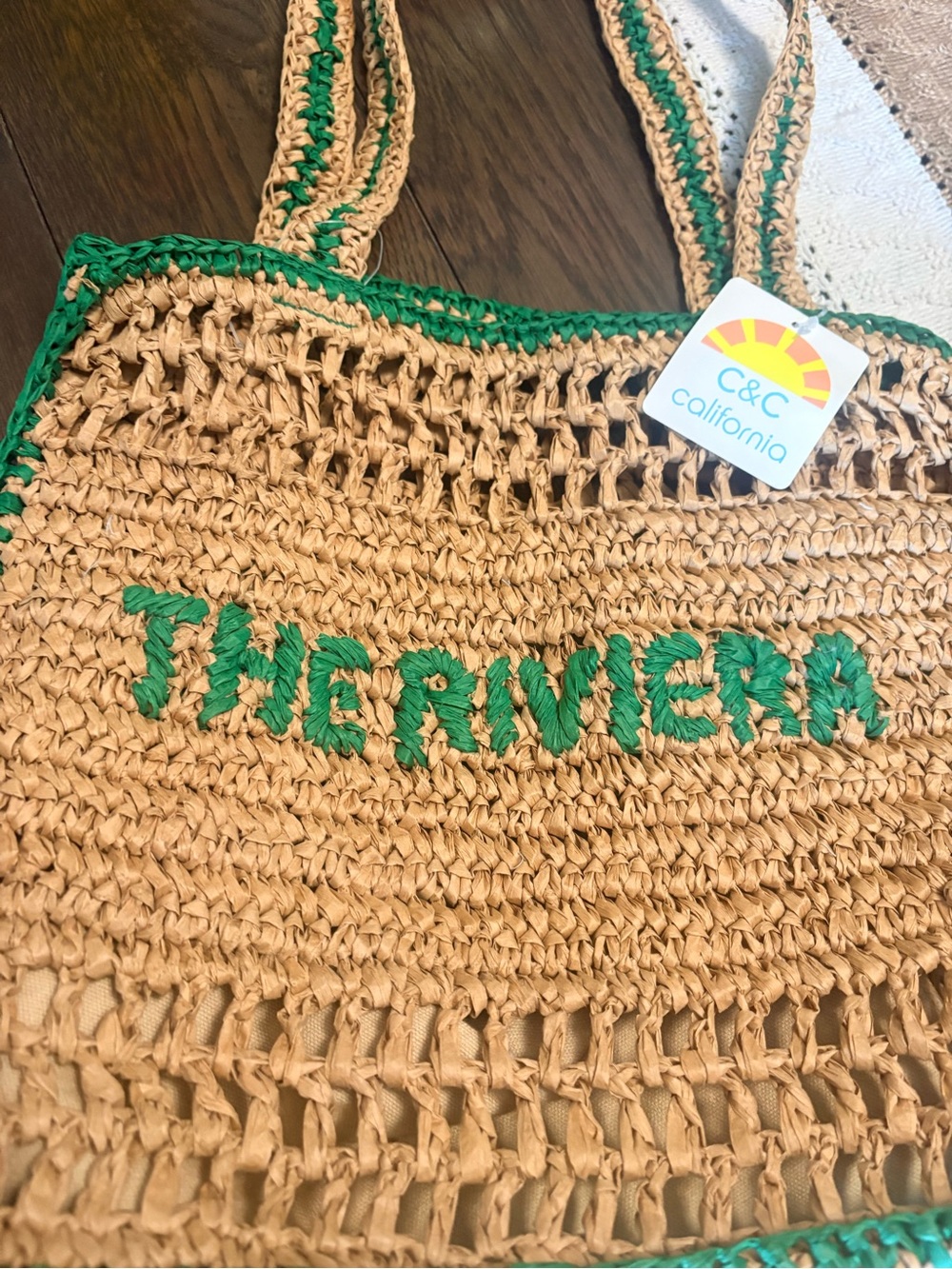 C&C California Riviera Natural Crochet Tote with Green Trim NWT - Picture 2 of 8